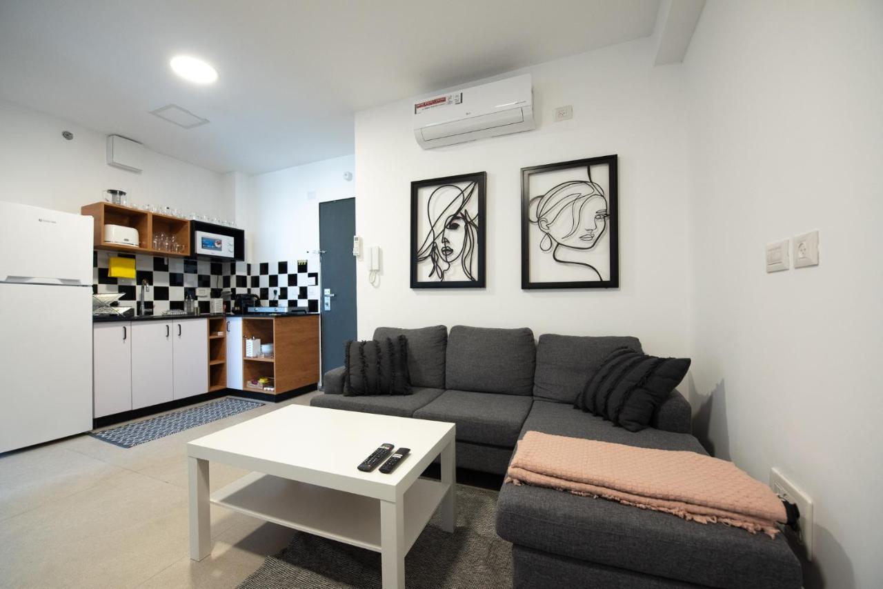 Port City Haifa - Downtown Luxury Apartments Buitenkant foto